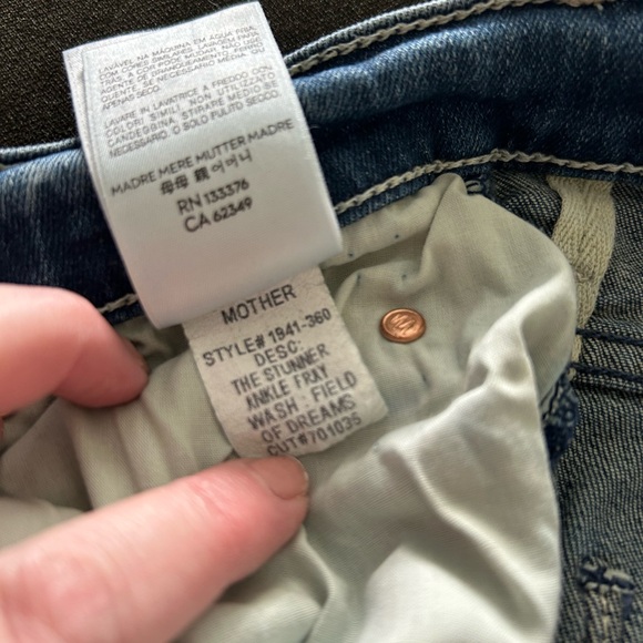 Mother Denim The Stunner Ankle Frey in Field of Dreams - Picture 9 of 12